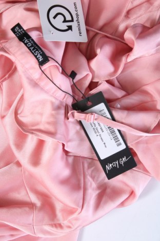 Kleid Nasty Gal, Größe XXS, Farbe Rosa, Preis 10,49 €