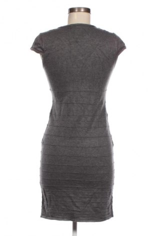 Kleid Orsay, Größe S, Farbe Grau, Preis 5,99 €