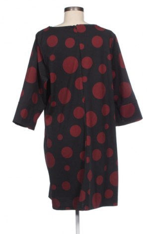 Kleid Paprika, Größe M, Farbe Mehrfarbig, Preis 15,99 €