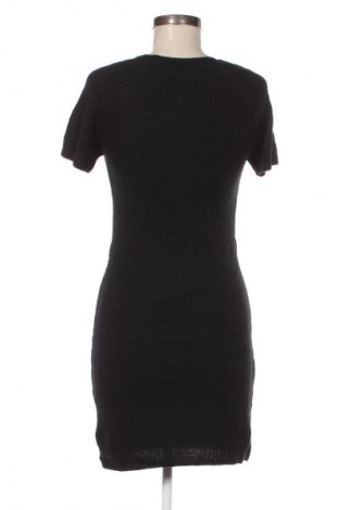 Rochie Pepe Jeans, Mărime S, Culoare Negru, Preț 85,99 Lei