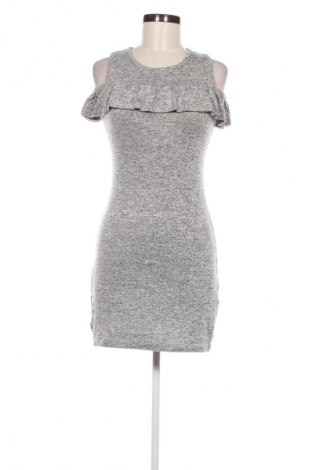 Kleid Pepperts!, Größe S, Farbe Grau, Preis € 3,99