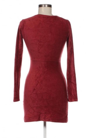 Kleid Pull&Bear, Größe S, Farbe Rot, Preis € 5,99