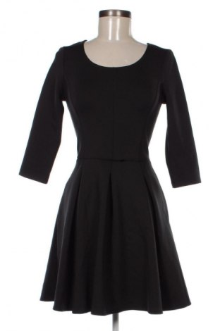 Kleid Pull&Bear, Größe M, Farbe Schwarz, Preis 5,99 €