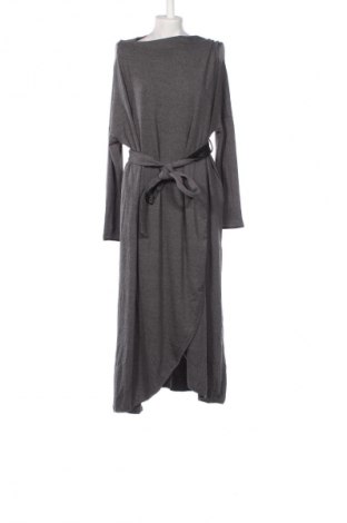Kleid Riva, Größe M, Farbe Grau, Preis € 15,29
