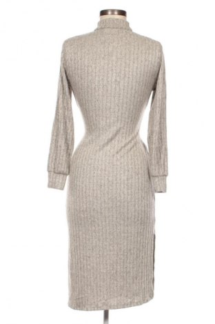 Kleid River Island, Größe M, Farbe Grau, Preis 16,99 €