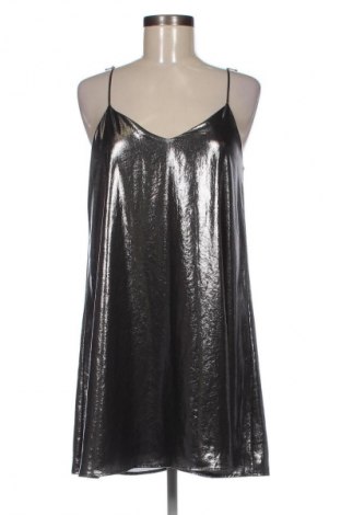 Kleid Stradivarius, Größe M, Farbe Silber, Preis € 15,49