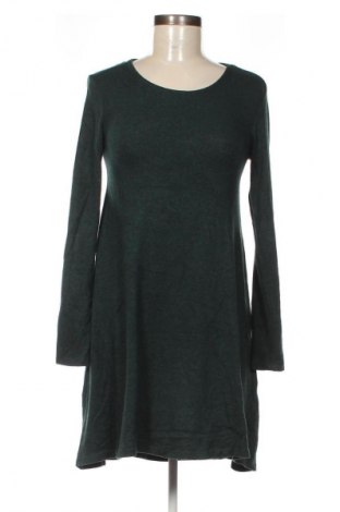 Kleid Stradivarius, Größe S, Farbe Grün, Preis 4,99 €