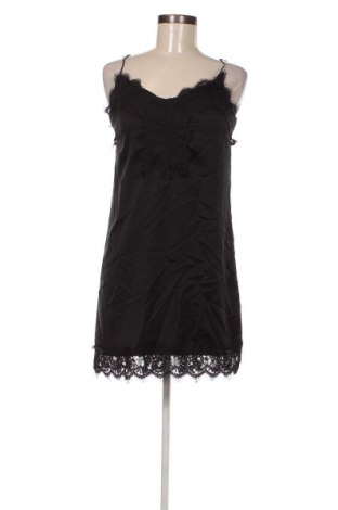 Rochie Stradivarius, Mărime S, Culoare Negru, Preț 36,99 Lei