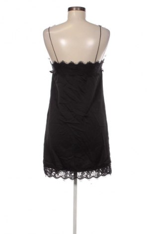 Rochie Stradivarius, Mărime S, Culoare Negru, Preț 36,99 Lei