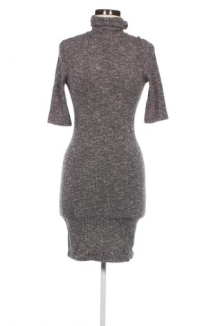 Kleid Tempted, Größe S, Farbe Grau, Preis 6,49 €