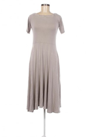 Kleid VILA, Größe L, Farbe Grau, Preis 10,99 €