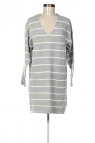 Kleid Vero Moda, Größe XS, Farbe Grau, Preis 12,99 €