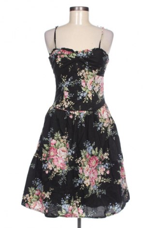 Rochie Warehouse, Mărime M, Culoare Negru, Preț 122,45 Lei