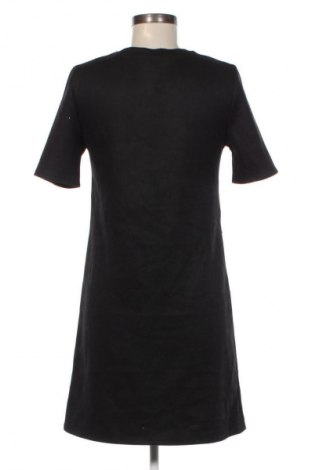 Rochie Zara, Mărime S, Culoare Negru, Preț 88,82 Lei