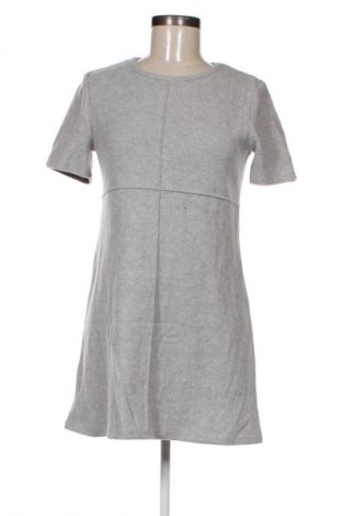 Kleid Zara, Größe M, Farbe Grau, Preis 9,79 €