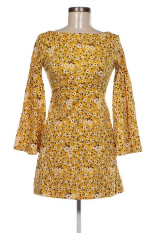 Šaty  Zara Trafaluc, Velikost M, Barva Žlutá, Cena  383,00 Kč