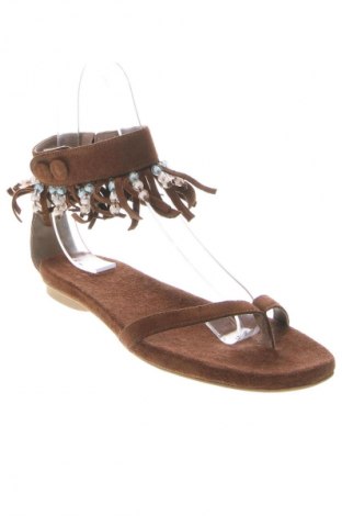 Sandalen, Größe 39, Farbe Braun, Preis 11,99 €