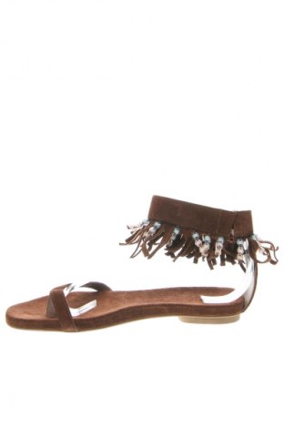 Sandalen, Größe 39, Farbe Braun, Preis 11,99 €