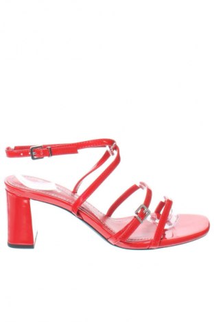 Sandalen Bershka, Größe 37, Farbe Rot, Preis € 31,68