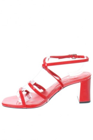 Sandalen Bershka, Größe 37, Farbe Rot, Preis € 31,68