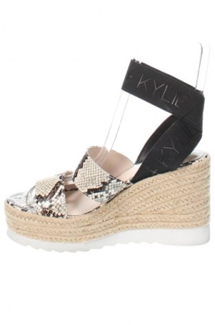 Sandale Kendall & Kylie, Mărime 39, Culoare Multicolor, Preț 134,99 Lei