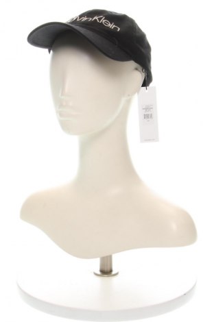 Căciulă Calvin Klein, Culoare Negru, Preț 153,85 Lei