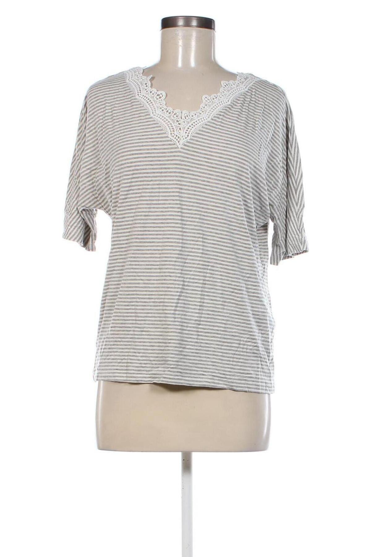 Damen Shirt Vero Moda, Größe XS, Farbe Mehrfarbig, Preis € 3,99