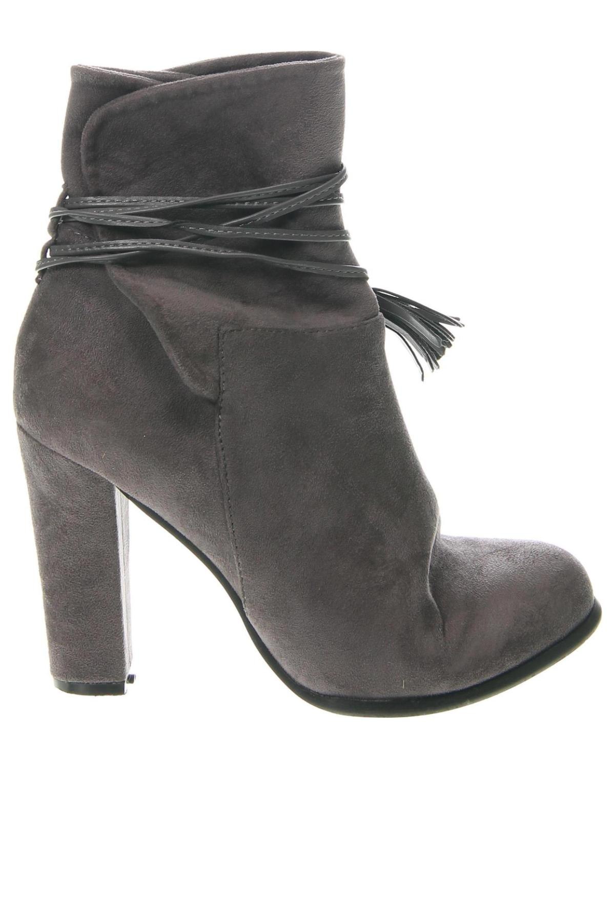 Damen Stiefeletten, Größe 38, Farbe Grau, Preis € 21,49