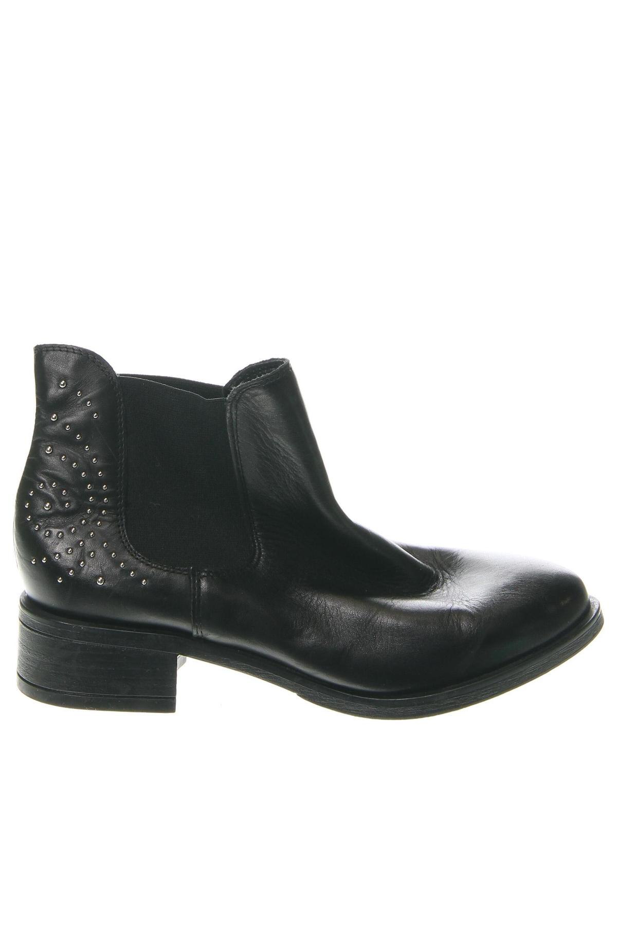 Botine de damă Tamaris, Mărime 39, Culoare Negru, Preț 246,71 Lei