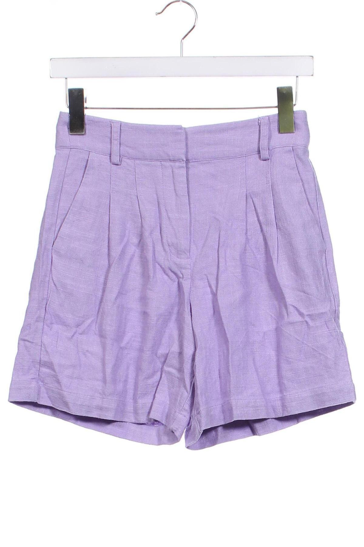 Damen Shorts Y.A.S, Größe XS, Farbe Lila, Preis € 8,99