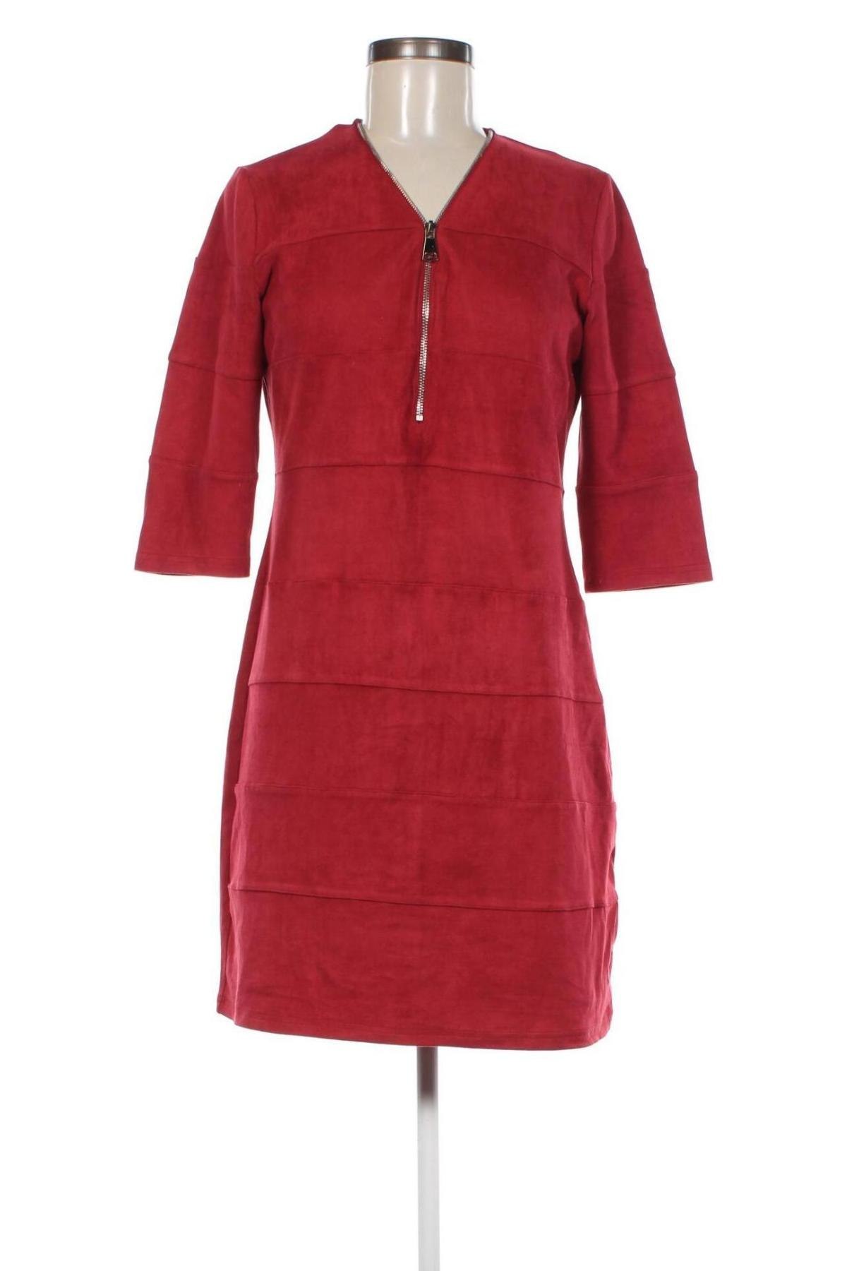 Kleid, Größe M, Farbe Rot, Preis € 4,99