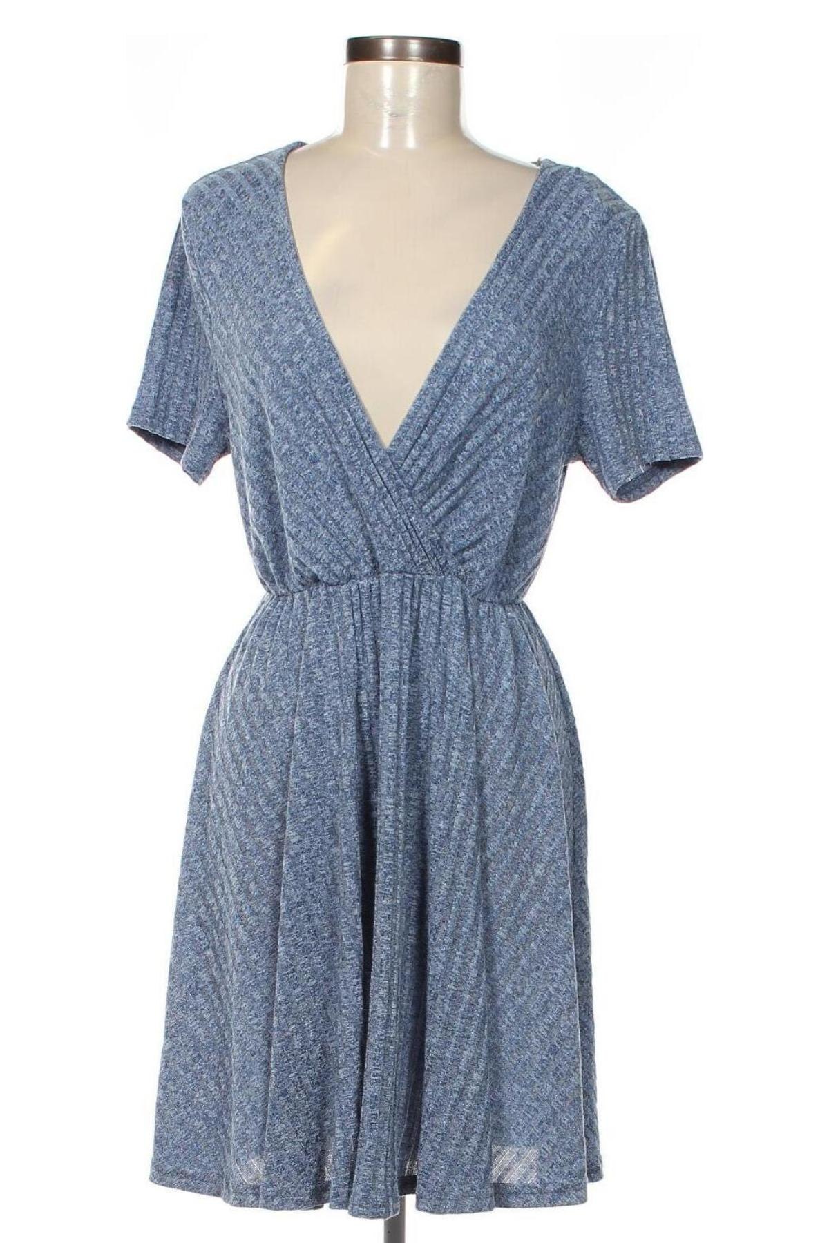 Kleid, Größe M, Farbe Blau, Preis 5,49 €