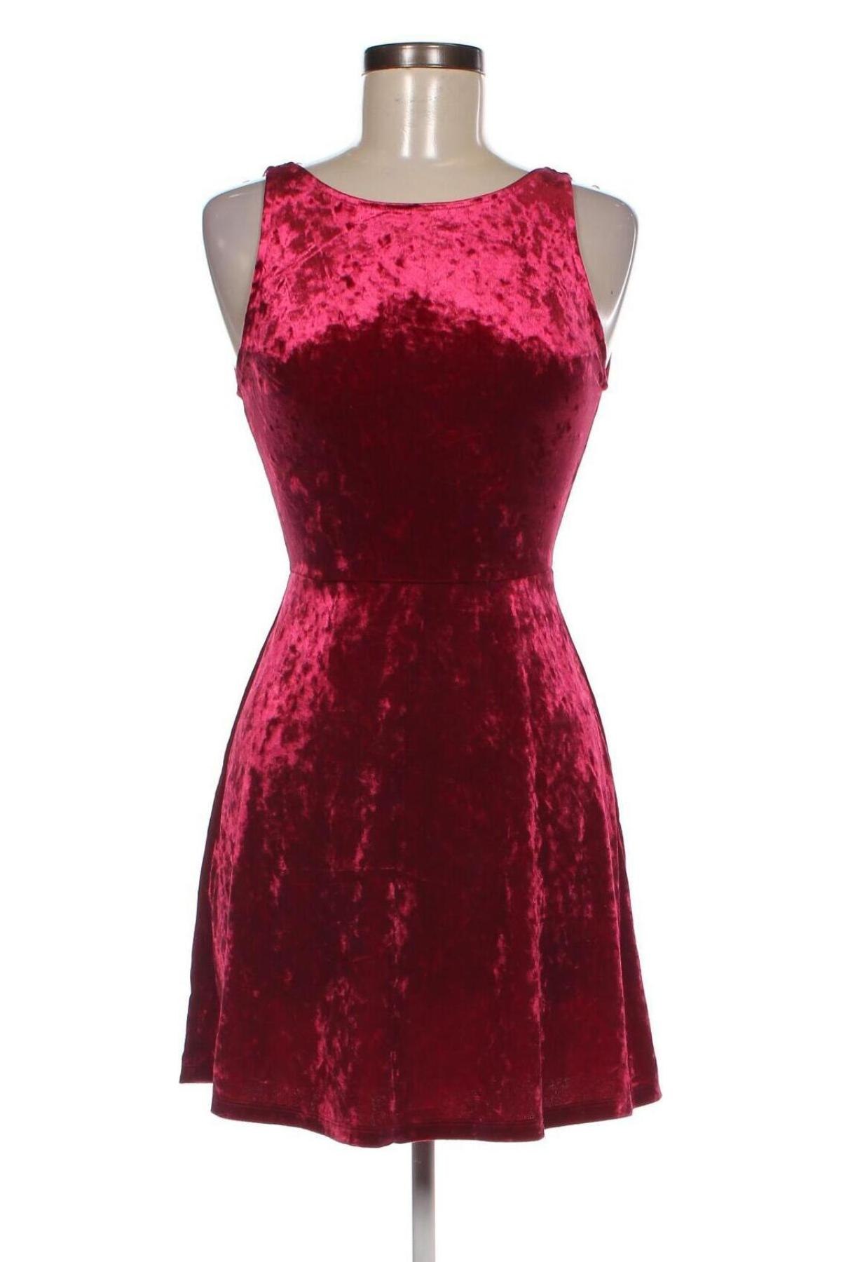 Kleid, Größe S, Farbe Rot, Preis € 4,99