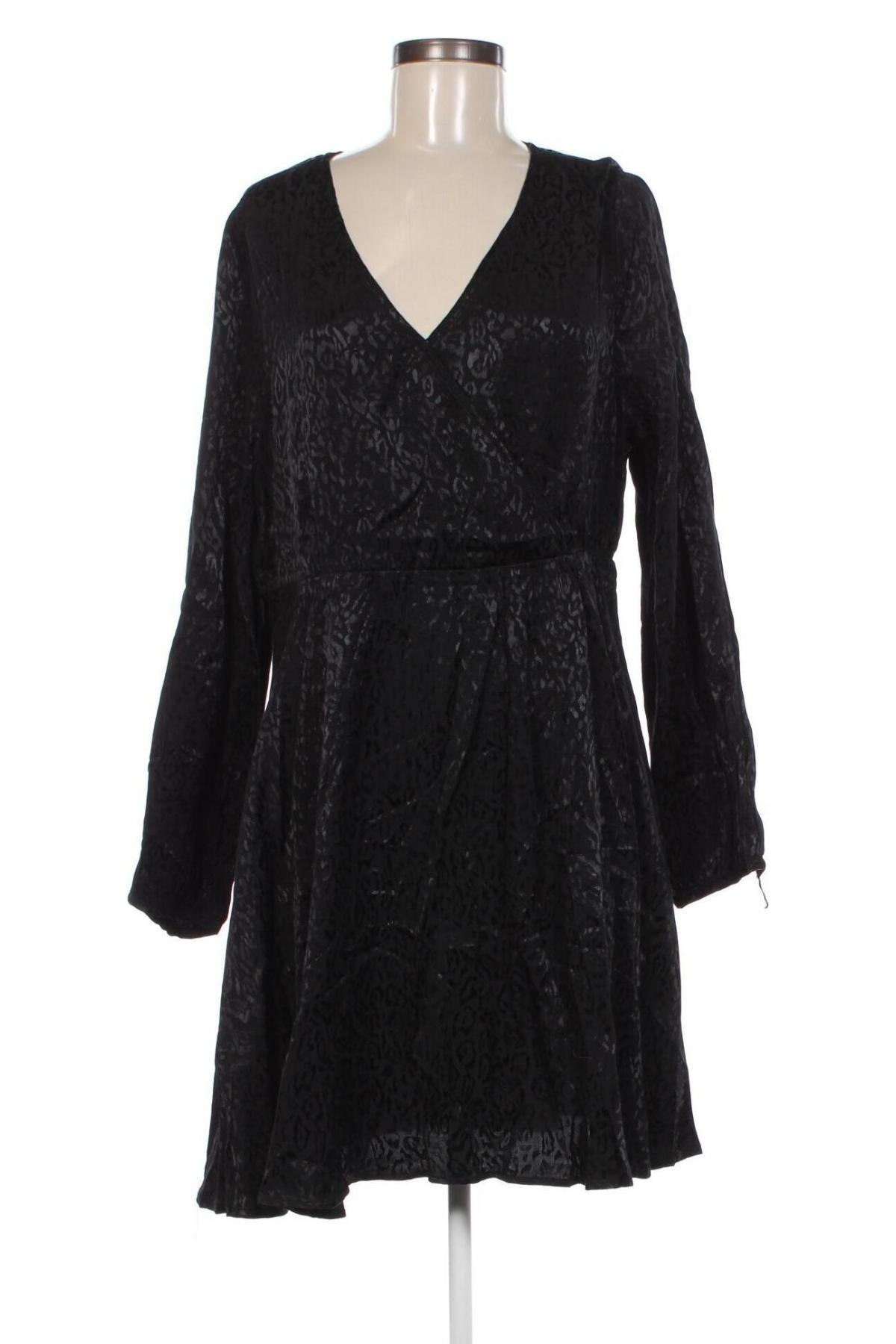 Kleid About You, Größe XL, Farbe Schwarz, Preis € 31,96