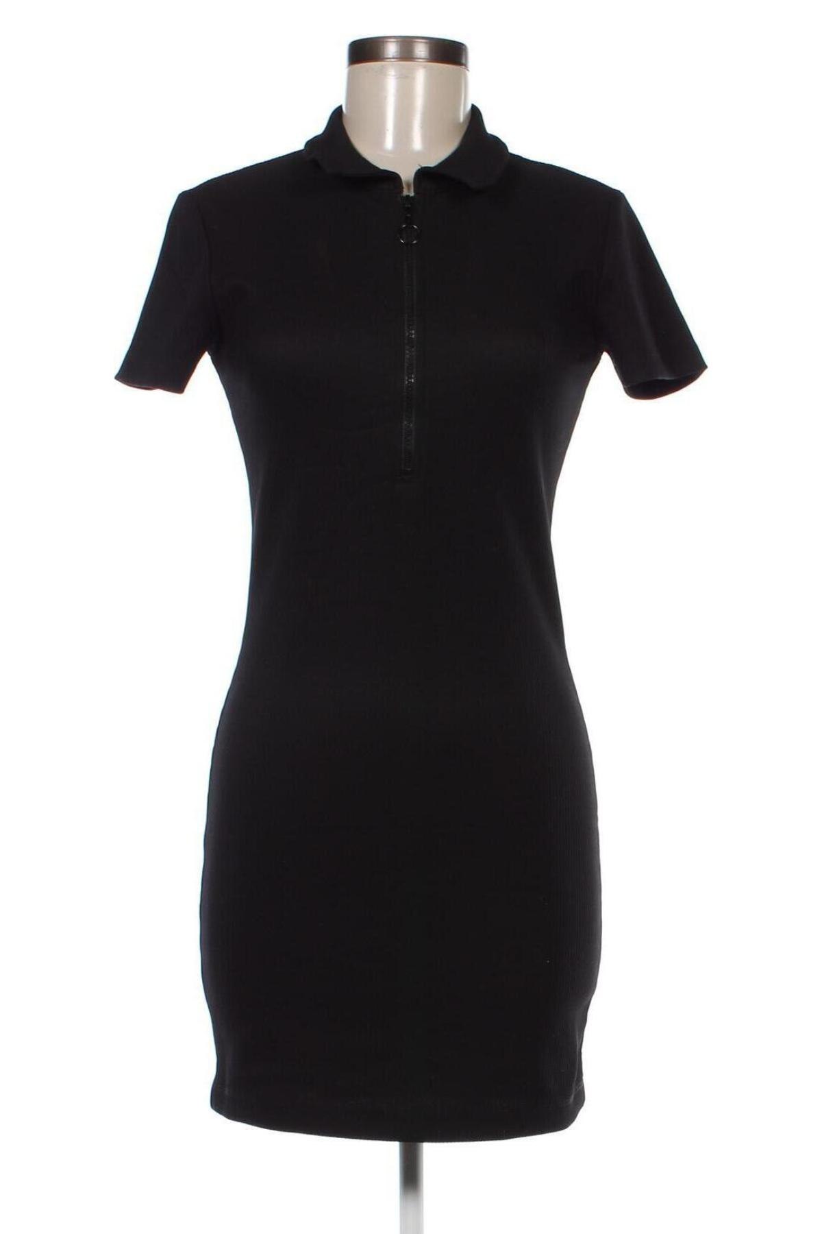 Rochie Bershka, Mărime M, Culoare Negru, Preț 26,99 Lei