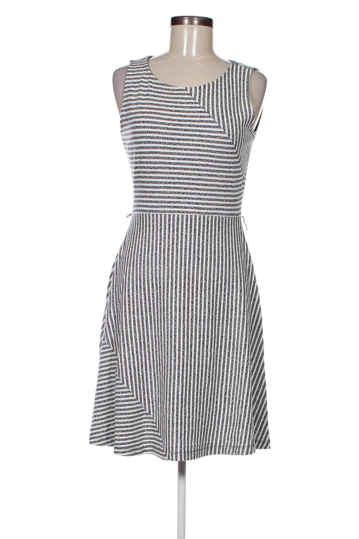 Kleid Edc By Esprit, Größe M, Farbe Mehrfarbig, Preis 5,79 €