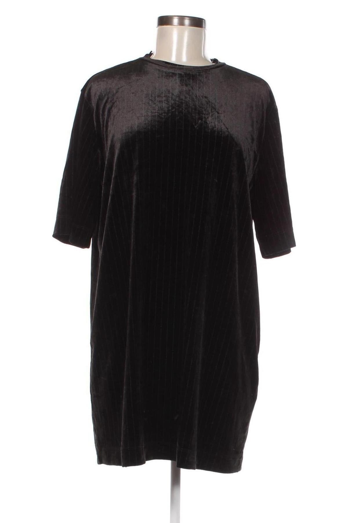 Rochie Monki, Mărime M, Culoare Negru, Preț 24,99 Lei