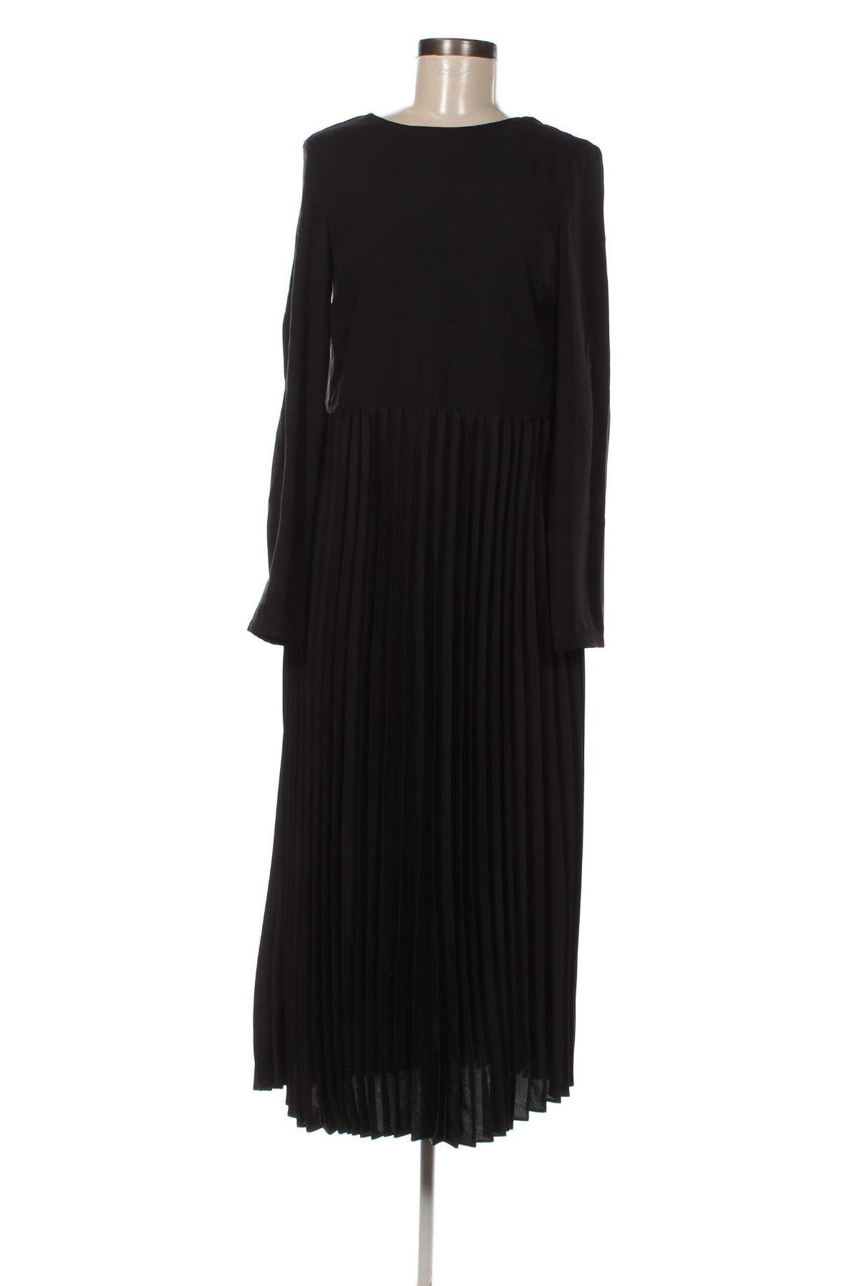 Rochie Warehouse, Mărime S, Culoare Negru, Preț 460,53 Lei