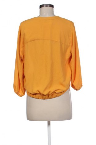 Damen Shirt Amisu, Größe XS, Farbe Gelb, Preis 10,00 €