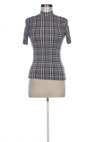 Damen Shirt Amisu, Größe XS, Farbe Mehrfarbig, Preis 8,18 €