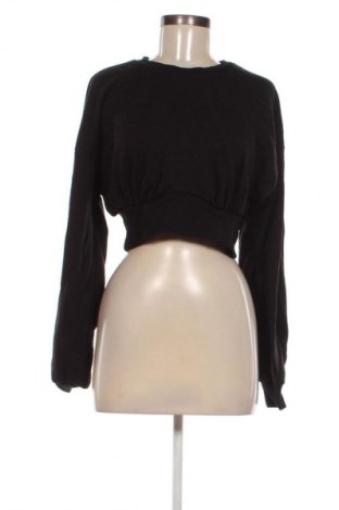 Damen Shirt Bershka, Größe M, Farbe Schwarz, Preis 19,95 €