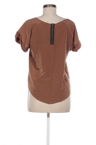 Damen Shirt Brigitte, Größe M, Farbe Braun, Preis 20,97 €