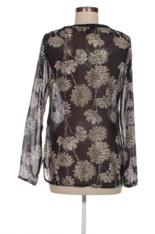 Bluză de femei Colloseum, Mărime M, Culoare Multicolor, Preț 64,99 Lei