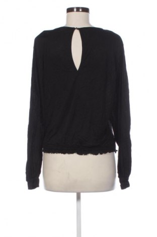 Bluză de femei Cream, Mărime S, Culoare Negru, Preț 163,99 Lei
