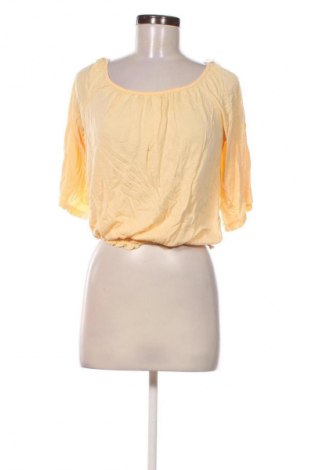 Bluză de femei Crossroads, Mărime M, Culoare Galben, Preț 63,99 Lei