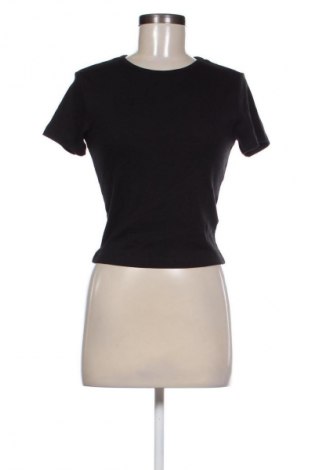 Γυναικεία μπλούζα Gina Tricot, Μέγεθος M, Χρώμα Μαύρο, Τιμή 29,99 €