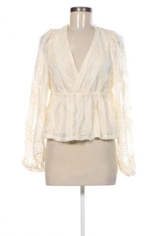 Damen Shirt Gina Tricot, Größe M, Farbe Ecru, Preis € 32,99
