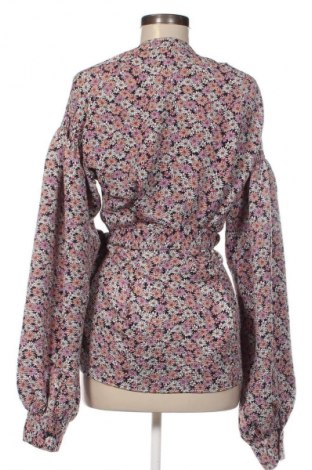 Damen Shirt Gina Tricot, Größe S, Farbe Mehrfarbig, Preis € 13,99
