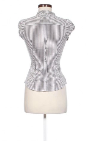 Damen Shirt H&M, Größe M, Farbe Mehrfarbig, Preis 16,40 €