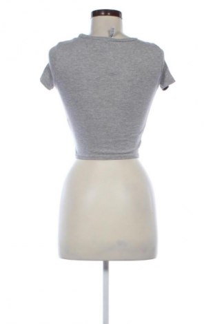 Damen Shirt H&M Divided, Größe XS, Farbe Grau, Preis € 9,72